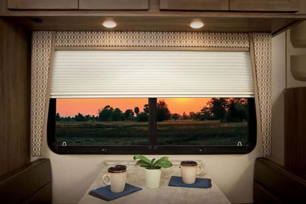 how-different-window-treatments-can-transform-your-rv’s-interior