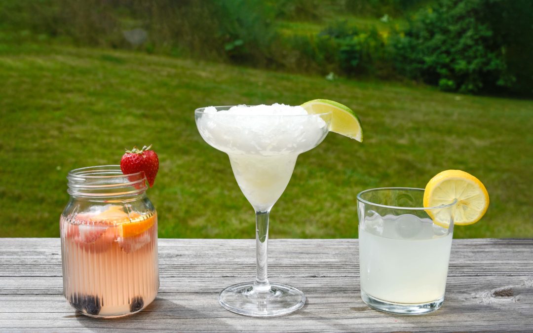 3 Camping Cocktails for Outdoor Happy Hour