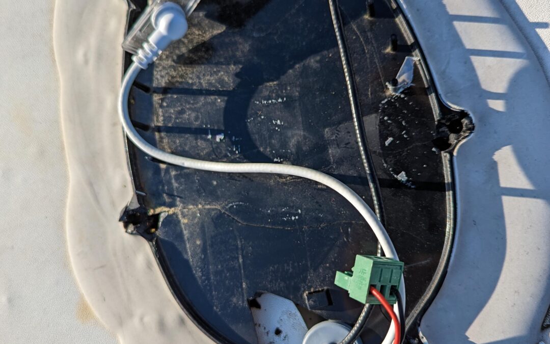 Wifi Ranger Teton HD unknown cables. Whole thing broke off