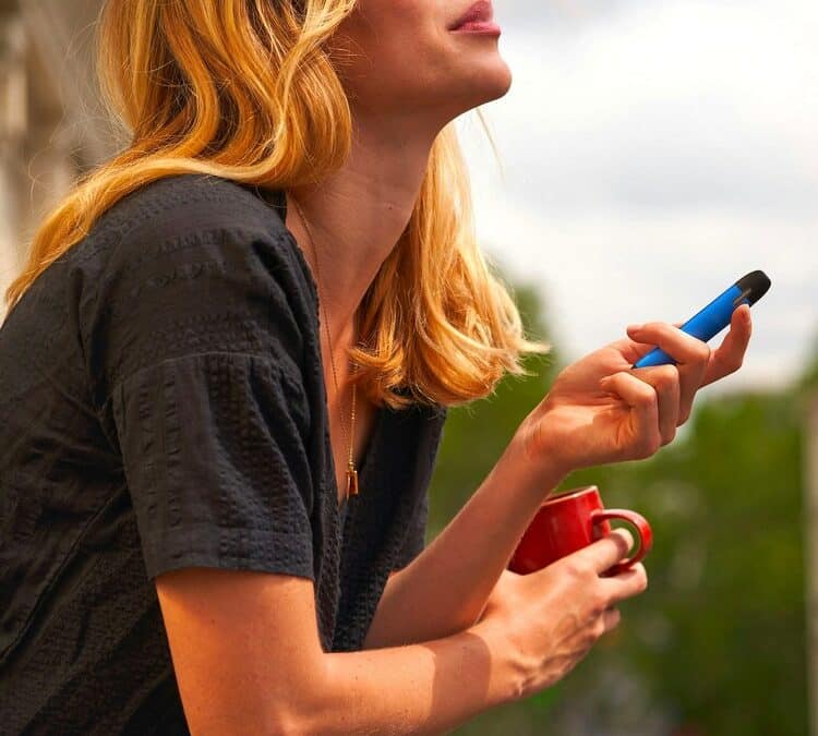traveler’s-guide-to-choosing-the-right-cake-inspired-vape-flavors